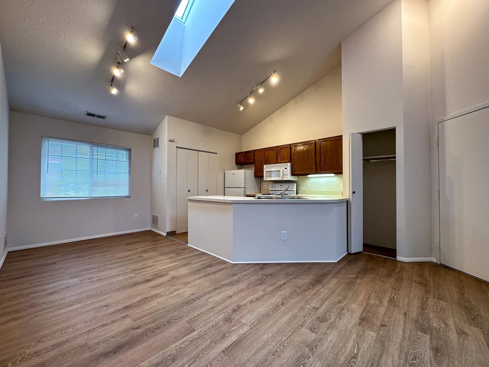 Ventura Apartments - Floor, Flooring, Indoors