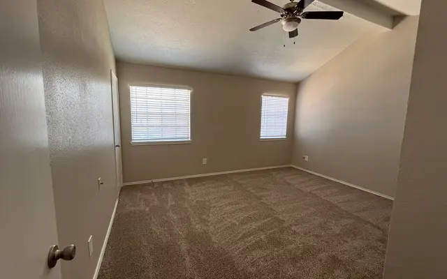 Georgian Townhomes - Flooring, Ceiling Fan, Appliance
