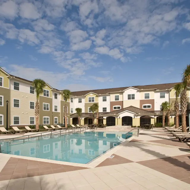 Marcis Pointe - Condo, City, Hotel