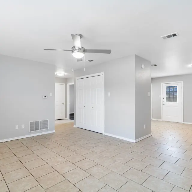 Cottage Row Apartments Cottage Row Apartments - Corner, Floor, Flooring