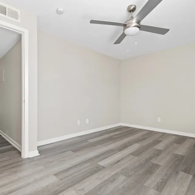 AlexP Oak Meadows E231-9.jpg