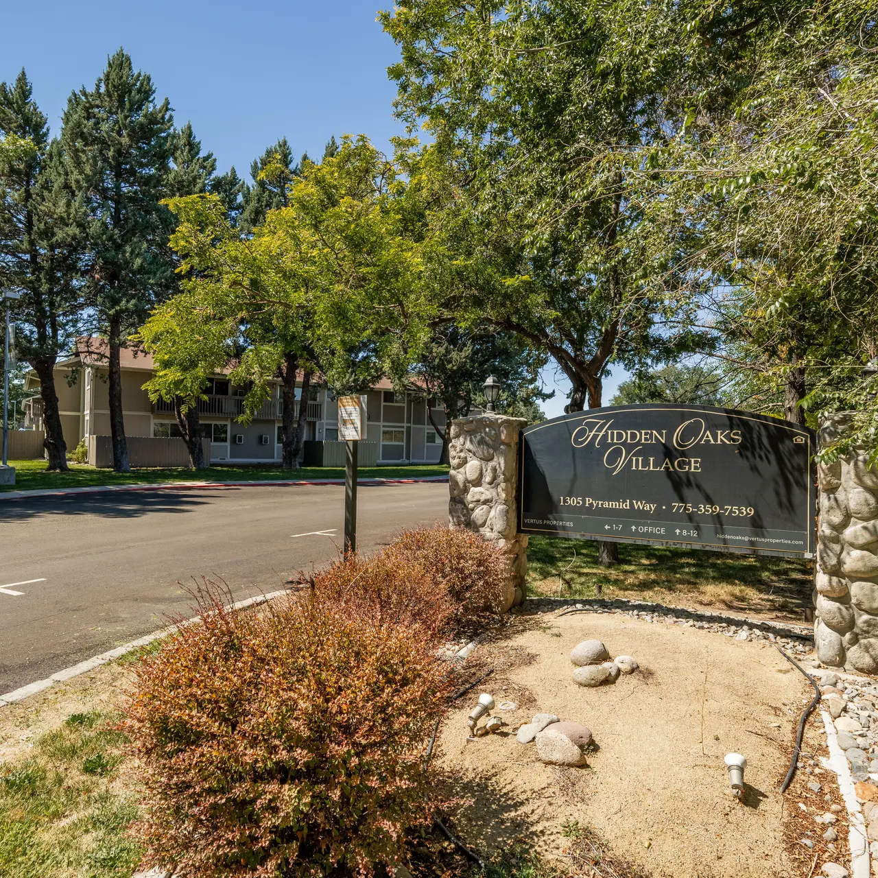 Hidden Oaks Village - Grass, Park, Vegetation