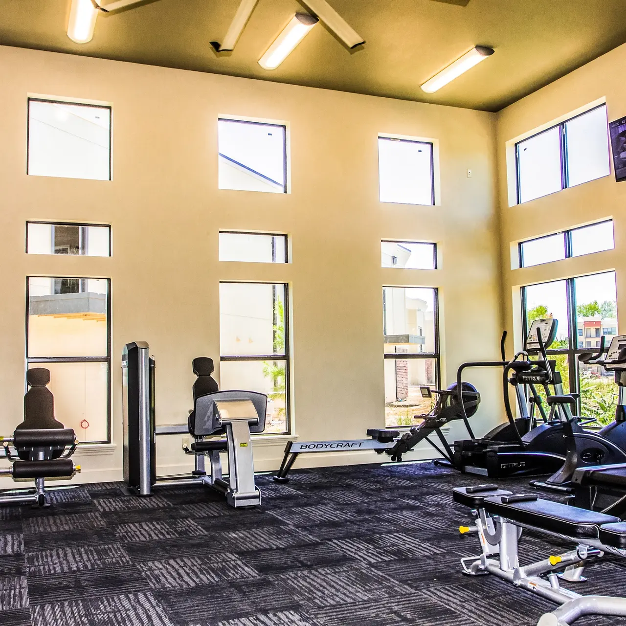 Crown Win River Crown Win River - Fitness, Working Out, Sport