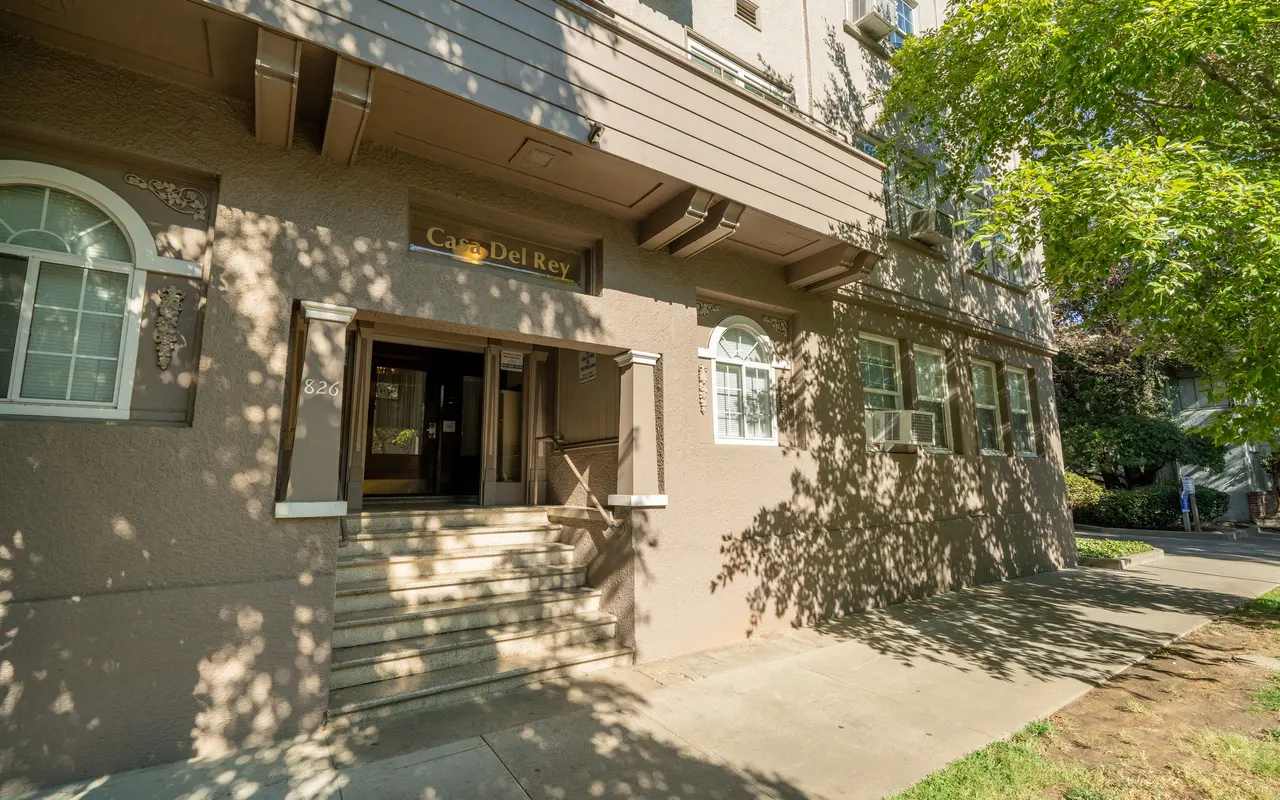 Casa del Rey and Courtyard - City, Urban, Street