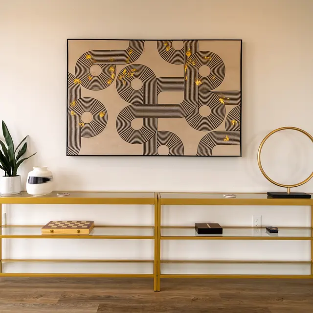 Bishop Central - Wall, Art