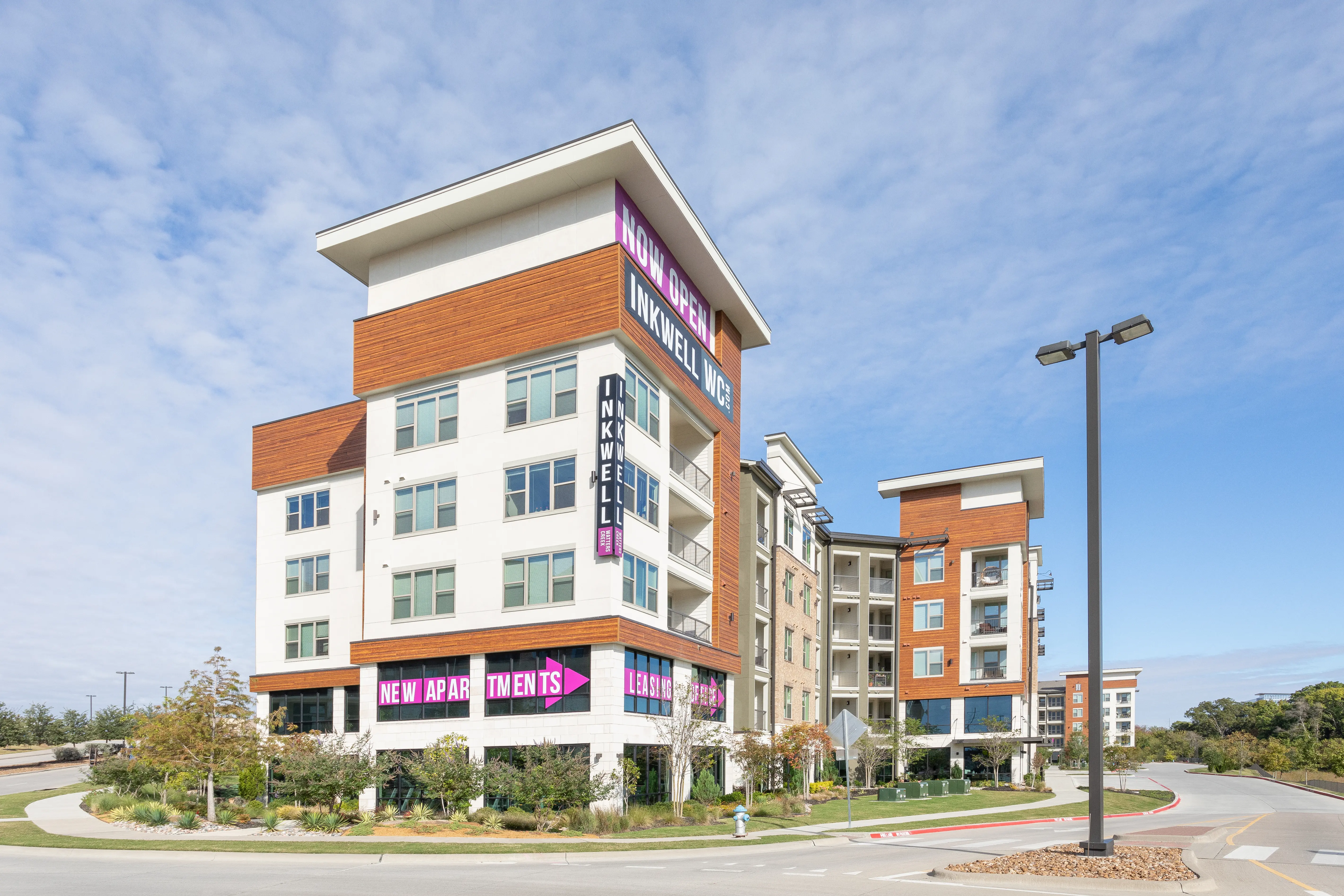Inkwell At Watters Creek apartment photo