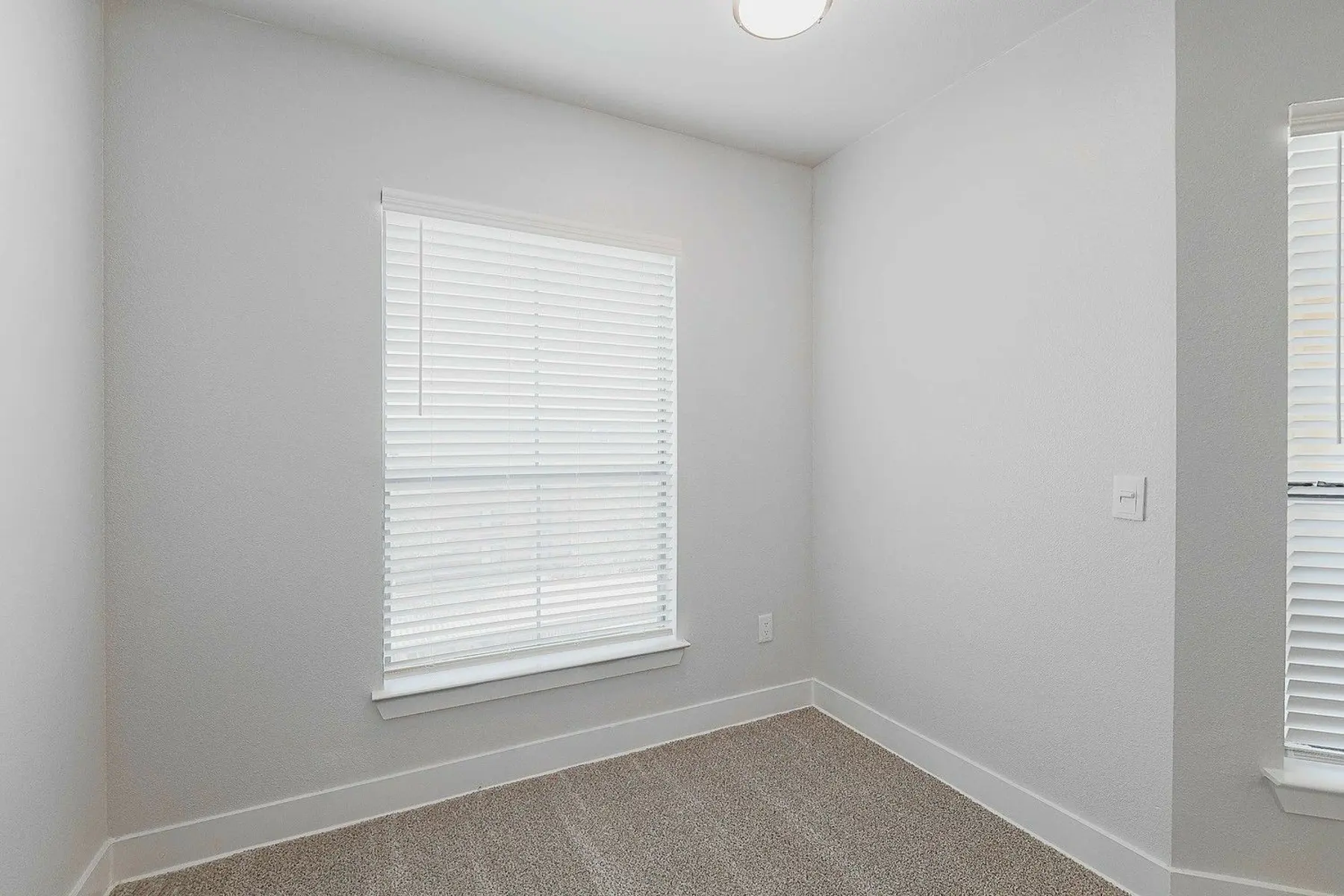 ee520e5f-8c84-44bb-9828-0bfcefab4fbf.jpeg ee520e5f-8c84-44bb-9828-0bfcefab4fbf.jpeg