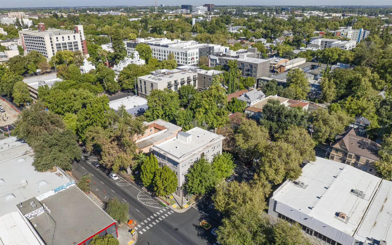 Casa del Rey and Courtyard - Building, Road, Outdoors