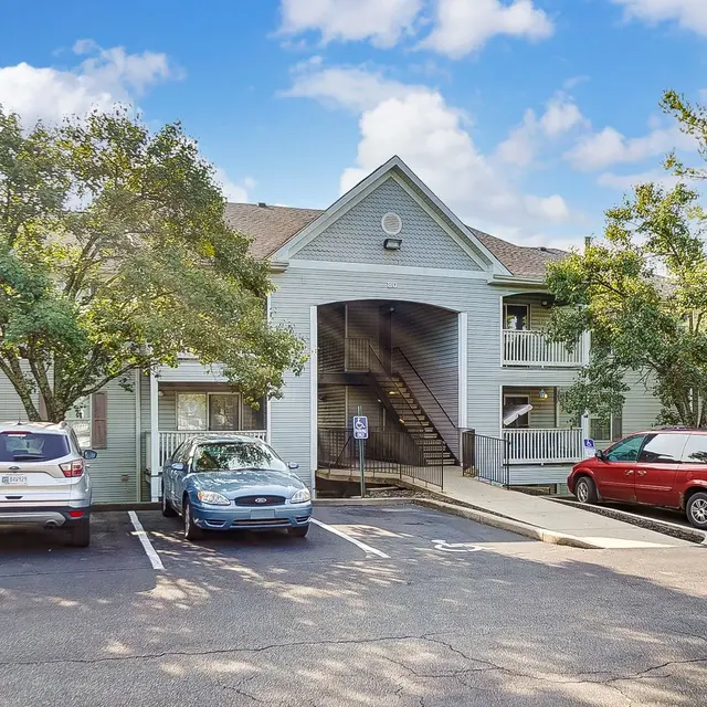 Vista Pointe - Car, Vehicle