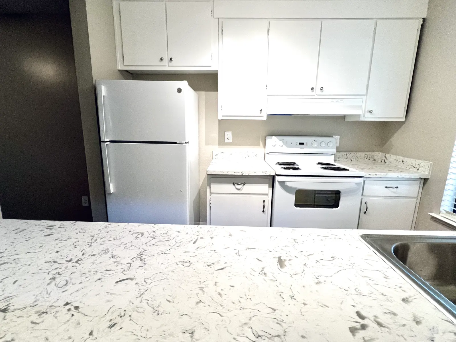 Fulton Villas Apartments - Kitchen, Indoors, Refrigerator
