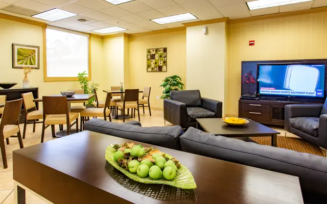 Los Sueños Apartments Interior Los Sueños Apartments Interior