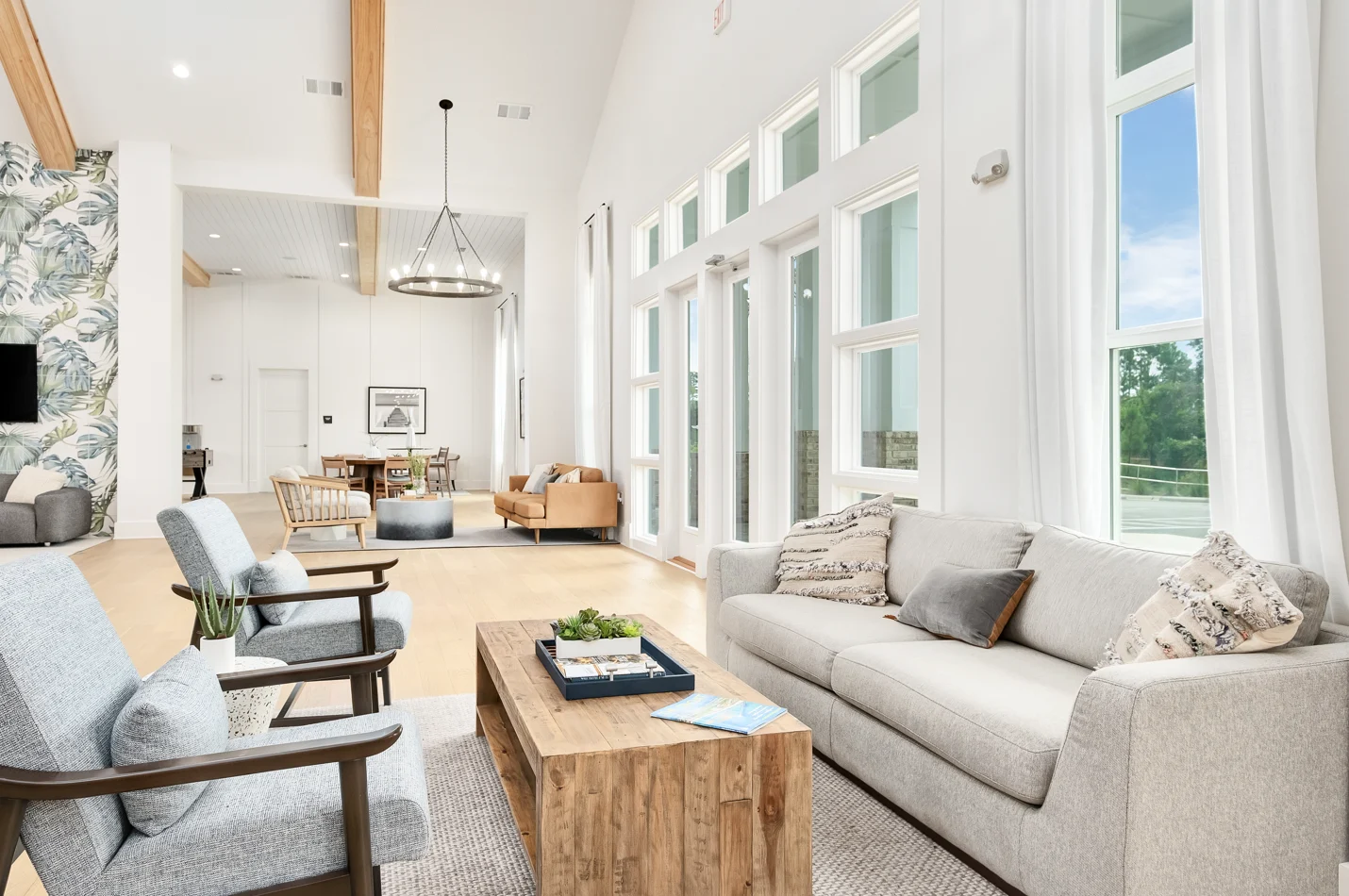 Bryten Bryten - Home Decor, Furniture, Table