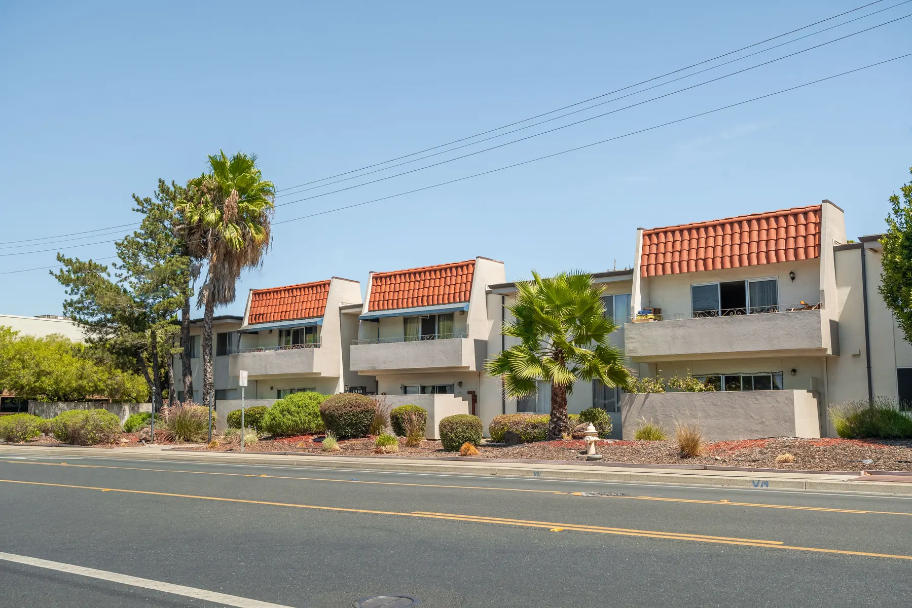 Morse Plaza - Neighborhood, City, Suburb