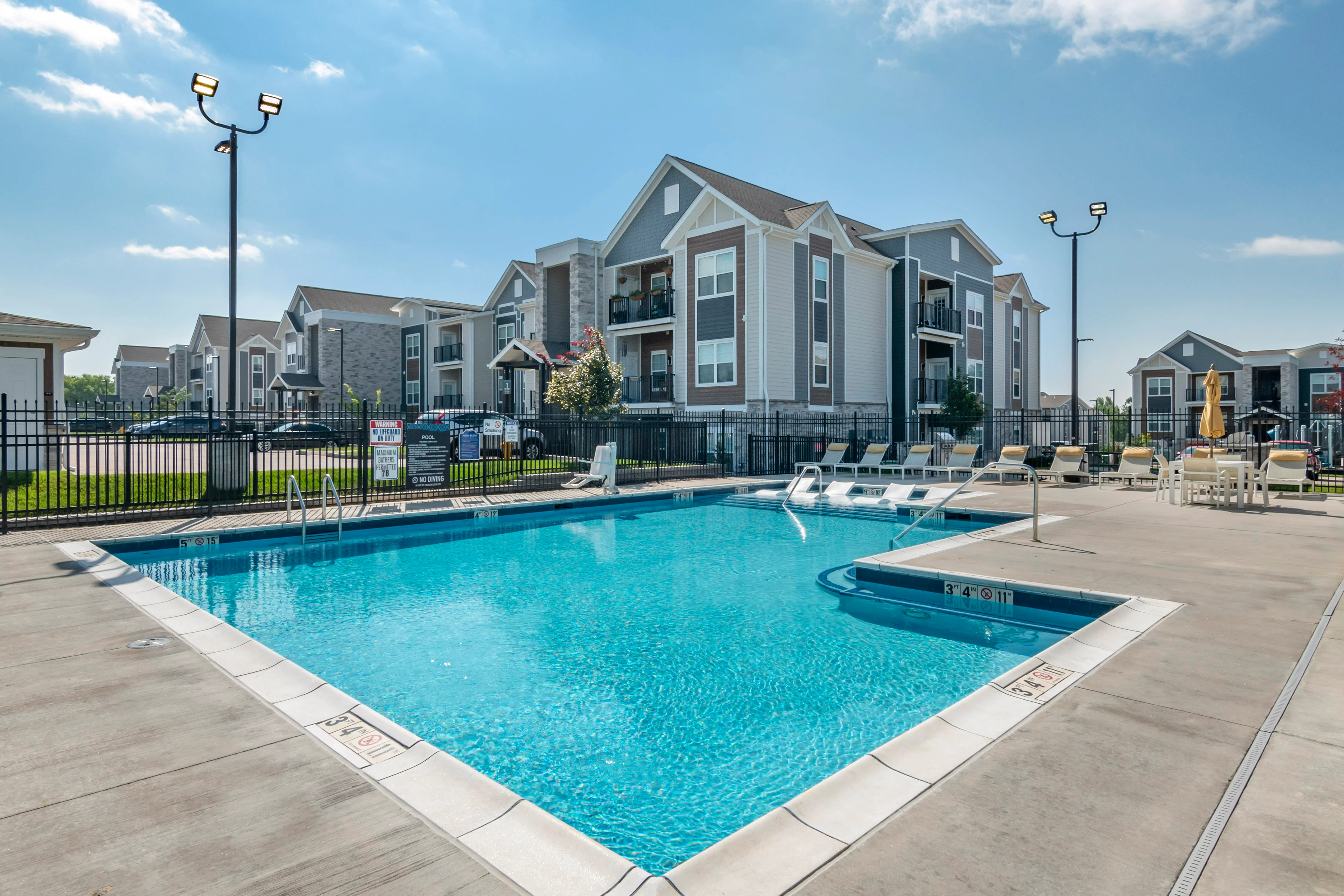 The Jewel O'Fallon - Pool, Water, Swimming Pool