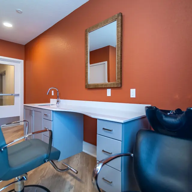 Rochester Park - Indoors, Beauty Salon