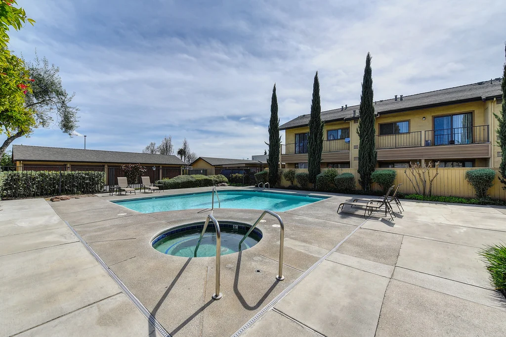 Avalon Place Avalon Place - Building