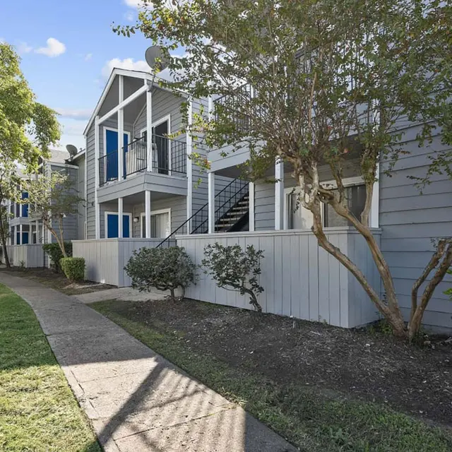 Toro Place - City, Neighborhood, Urban