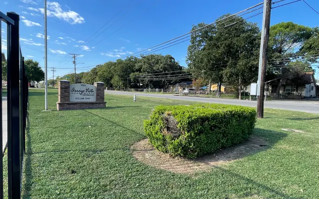 Arroyo Vista Estates Arroyo Vista Estates - Utility Pole, Fire Hydrant, Car