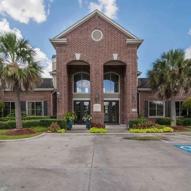 Peninsula Park - Housing
