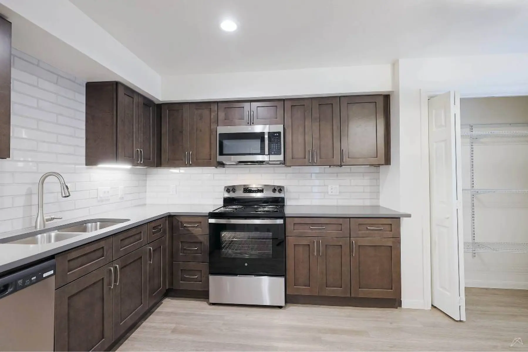 p2527061_Bridge_at_Bent_Tree_Two_Bed_Two_Bath13_2_FloorPlan.jpg
