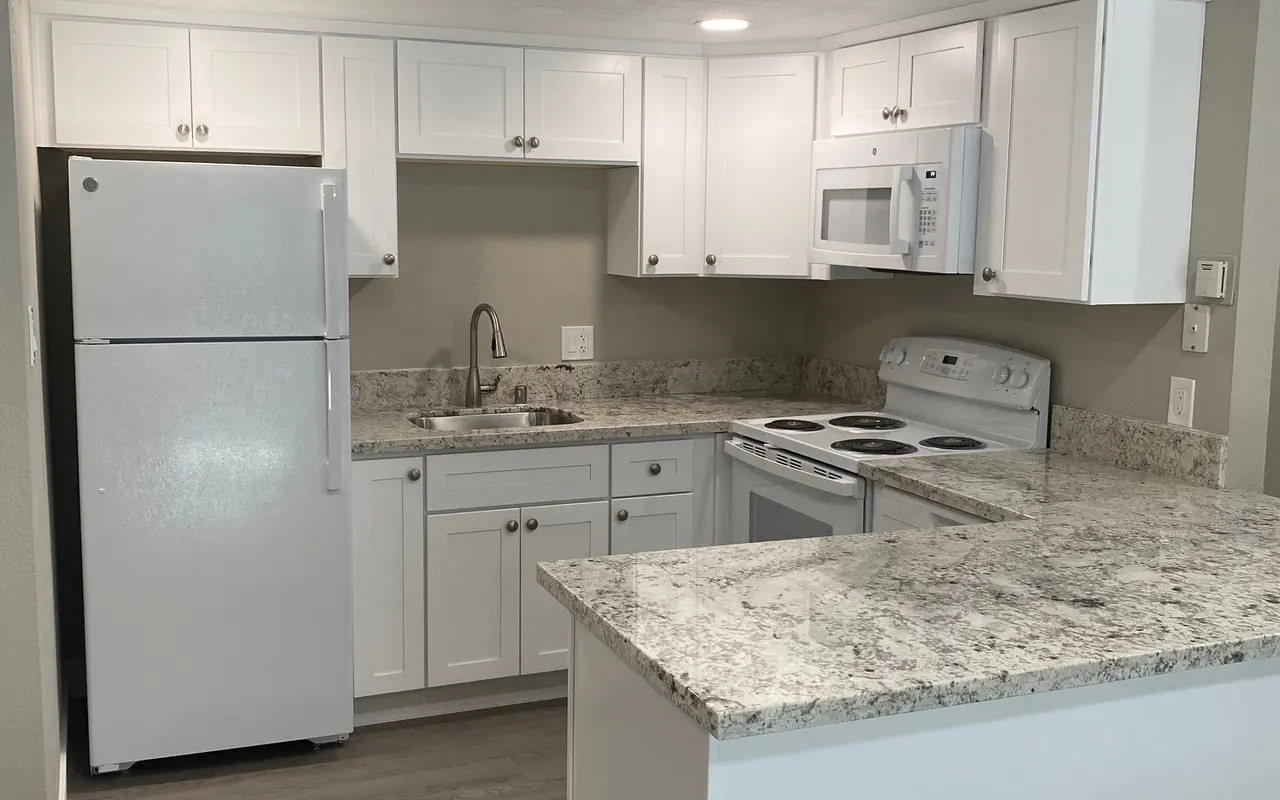 Magnolia Court Apartments - Indoors, Kitchen, Interior Design