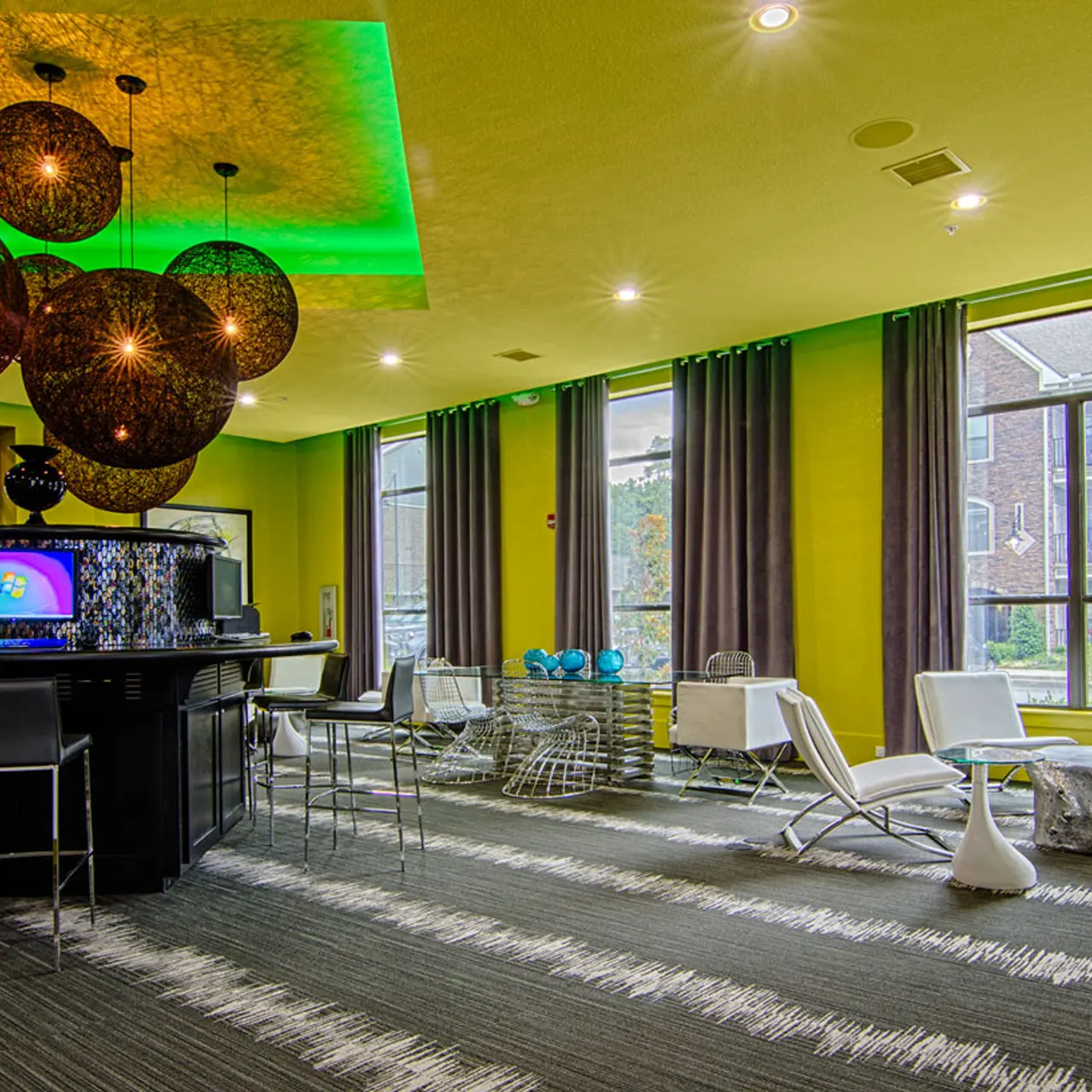 The Pointe Brodie Creek Cyber Lounge is a great place to relax, work, study, and more. There are desktop computers any resident is free to use and we utilitize PrintWithMe services so you can print, copy, scan, and fax. We even have a Starbucks Coffee Bar!