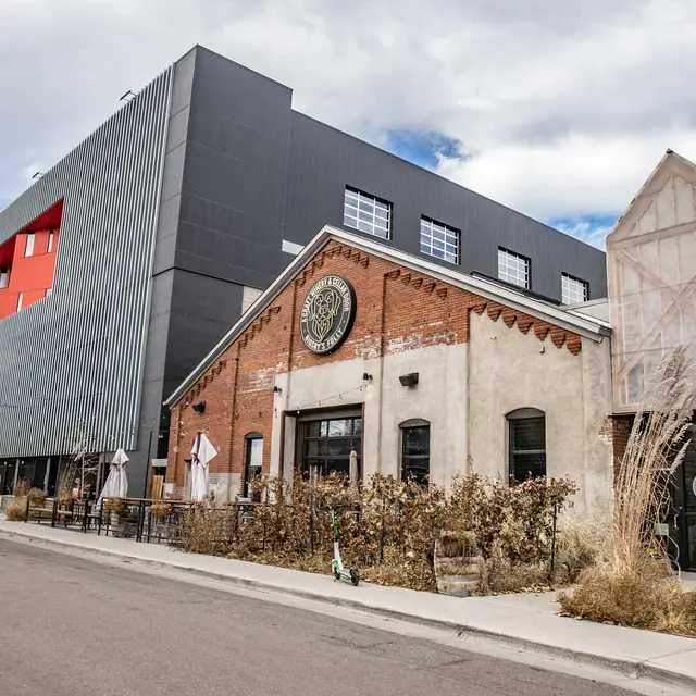 The Deveraux Neighborhood Community The Deveraux Neighborhood Community