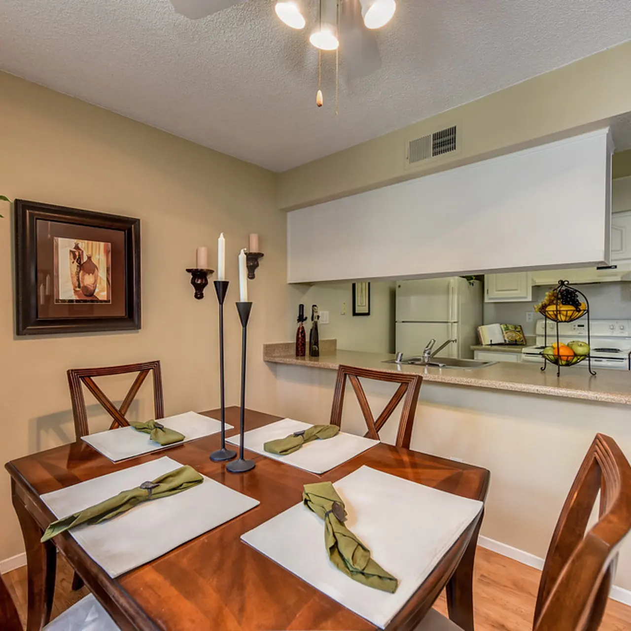 Laurel Oaks - Flooring, Floor