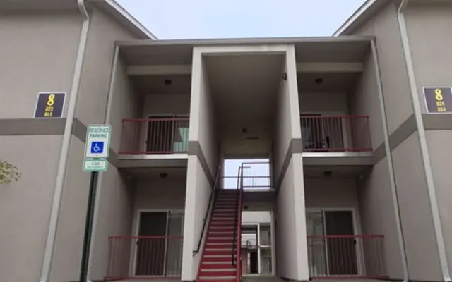 New Chateau - Building, Villa