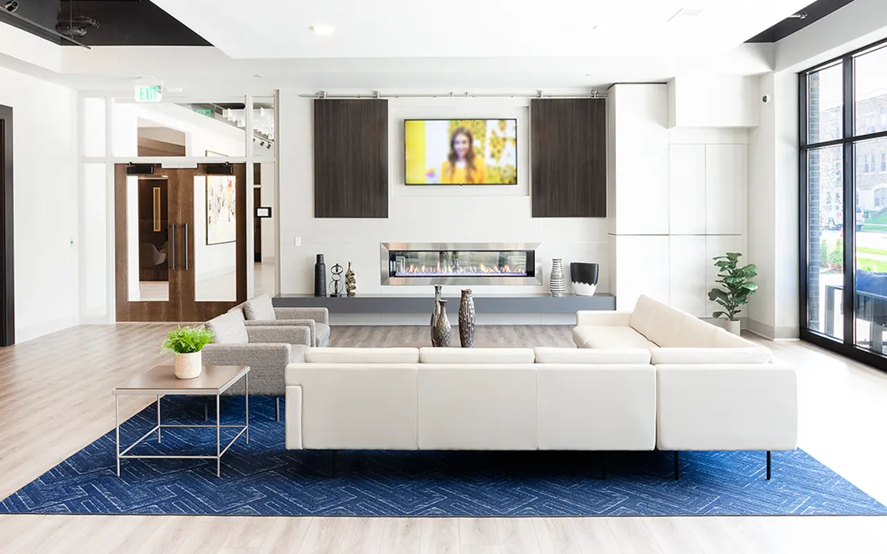 Easton Apartments - Home Decor, Furniture, Indoors