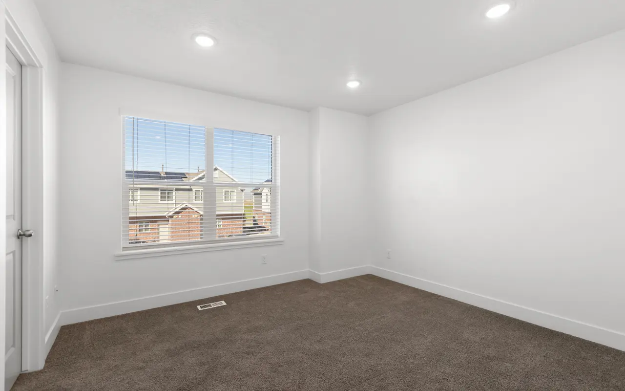 Station at Park Meadows - Corner, Floor, Flooring