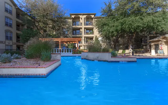 Waterford at Goldmark - Hotel, Resort, City