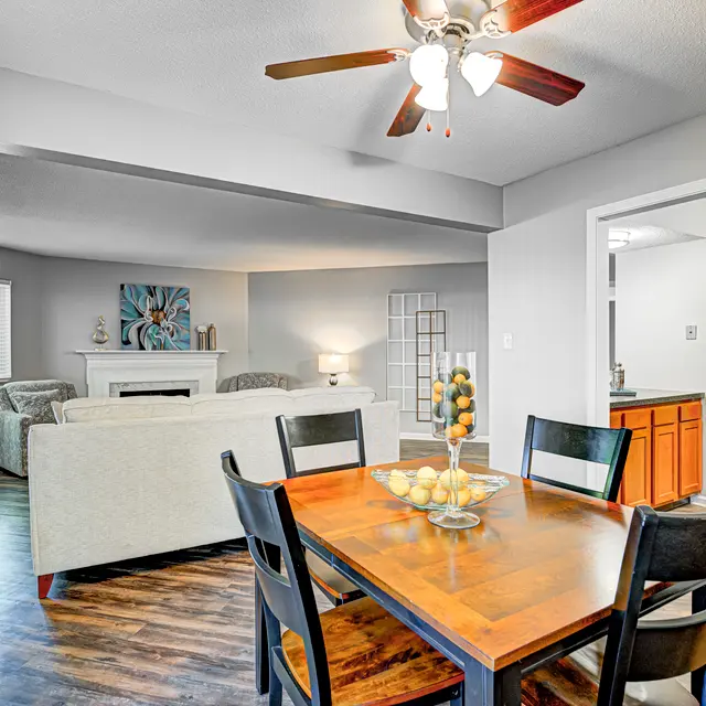 North Willow - Chair, Ceiling Fan, Appliance