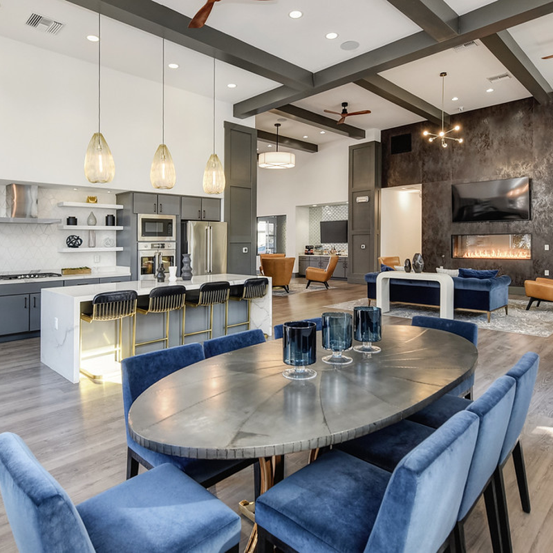 Gateway Station Gateway Station - Building, Room