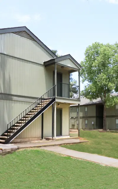 Seasons - Building, Urban