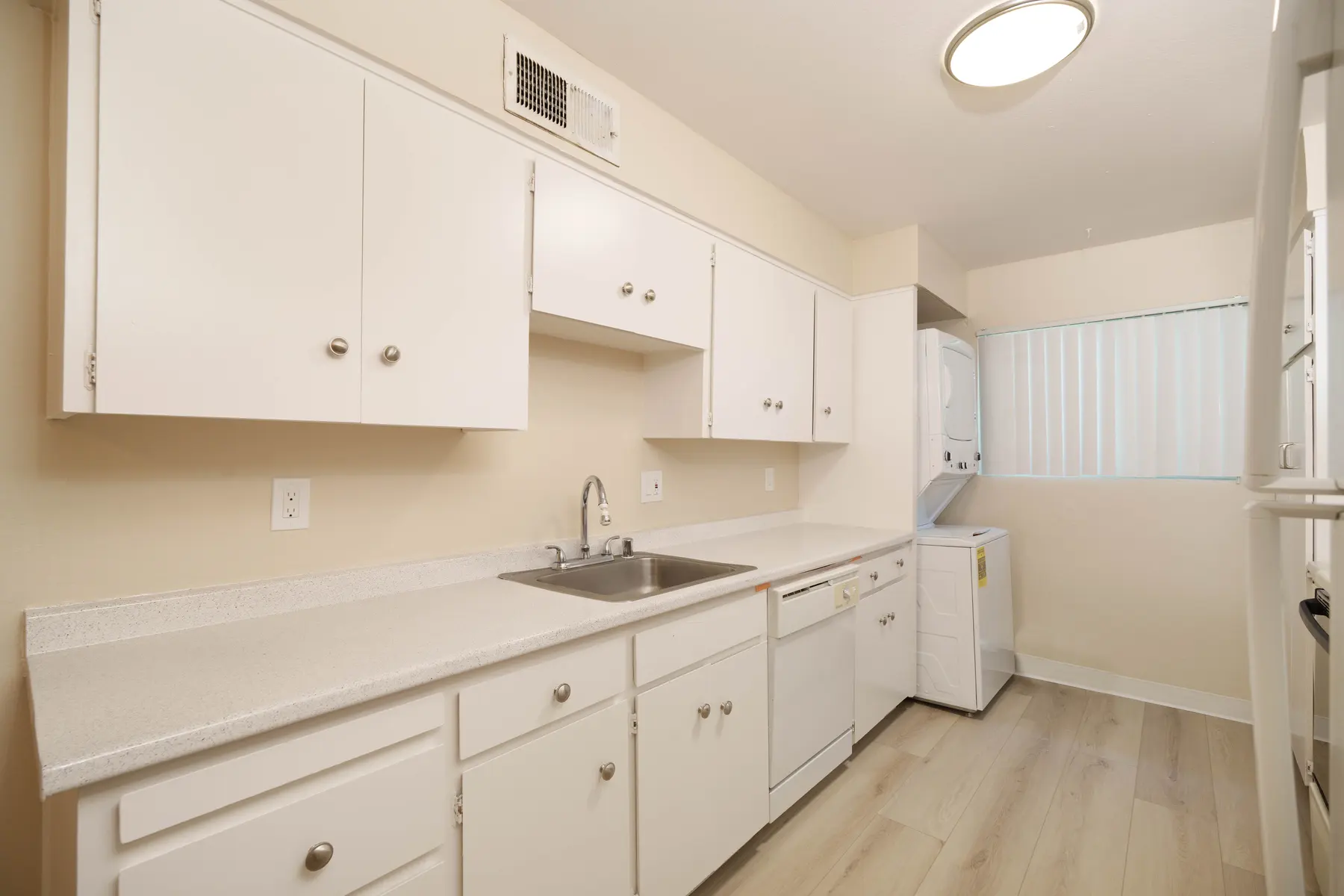 Creekside Oaks - Indoors, Interior Design, Sink