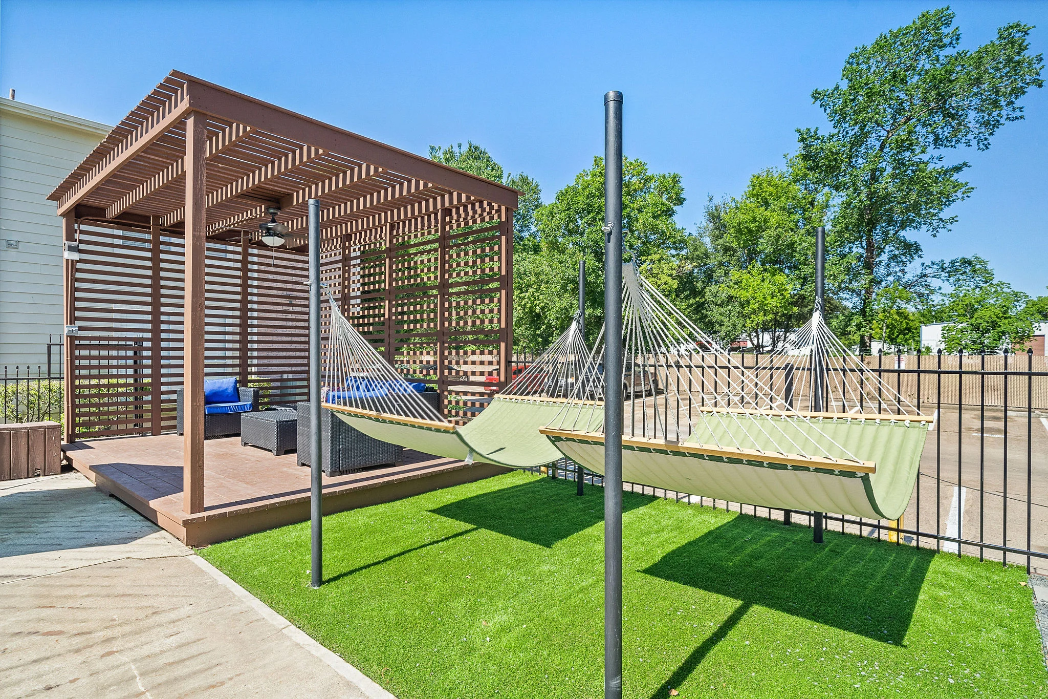 Flint at 290 Flint at 290 - Grass