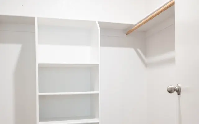 Tahoe at Fair Oaks - Shelf, Closet