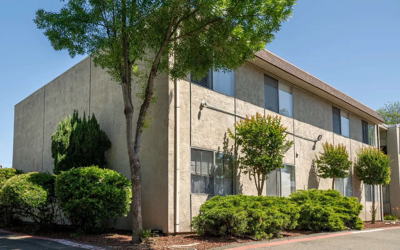 Cottage Square - Office Building, City, Neighborhood