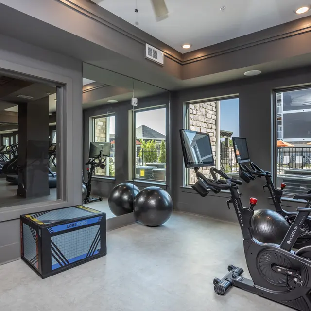 Lakewood Station - Fitness, Working Out, Gym