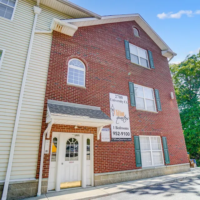 2700 University Court - City, Urban, Condo