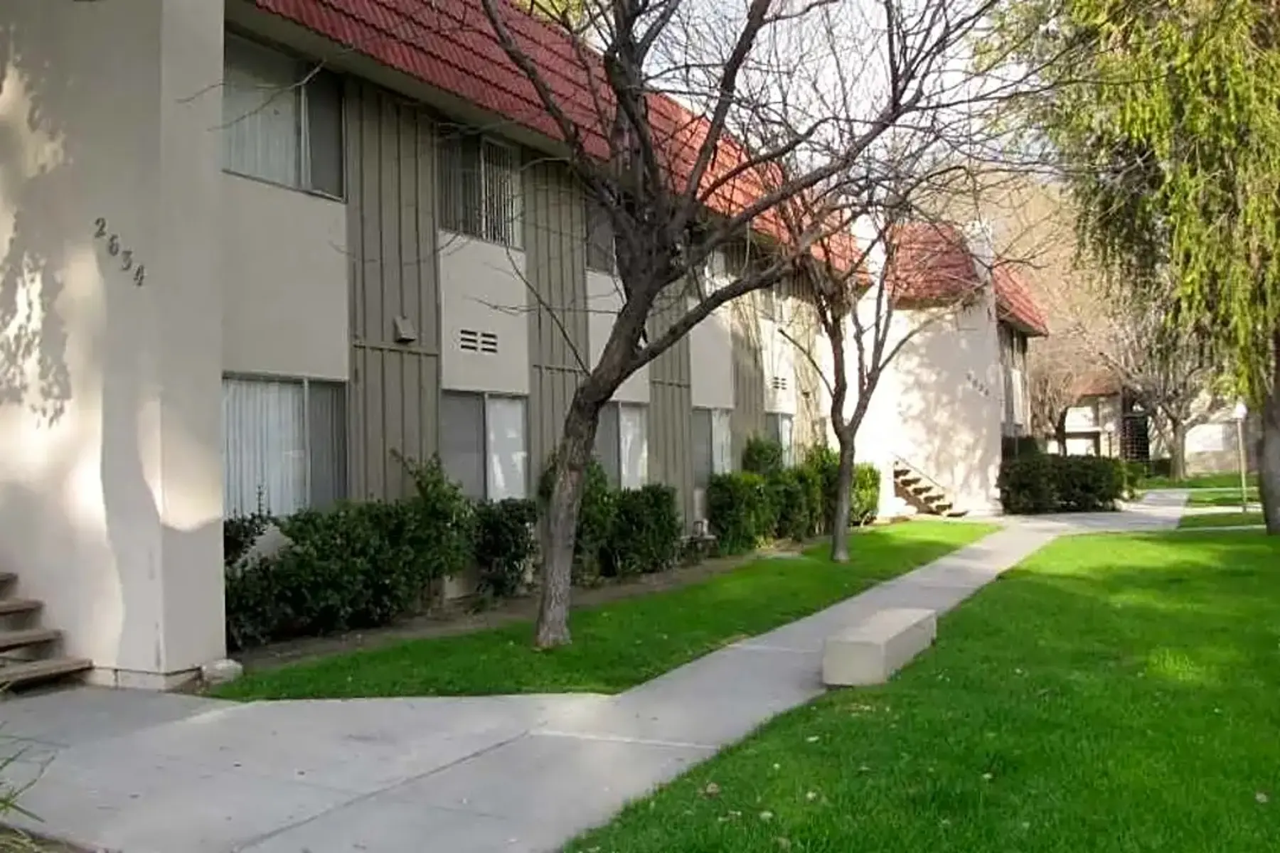 Suburb, Housing, House