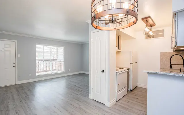 Camino Del Sol Camino Del Sol - Floor, Indoors, Interior Design