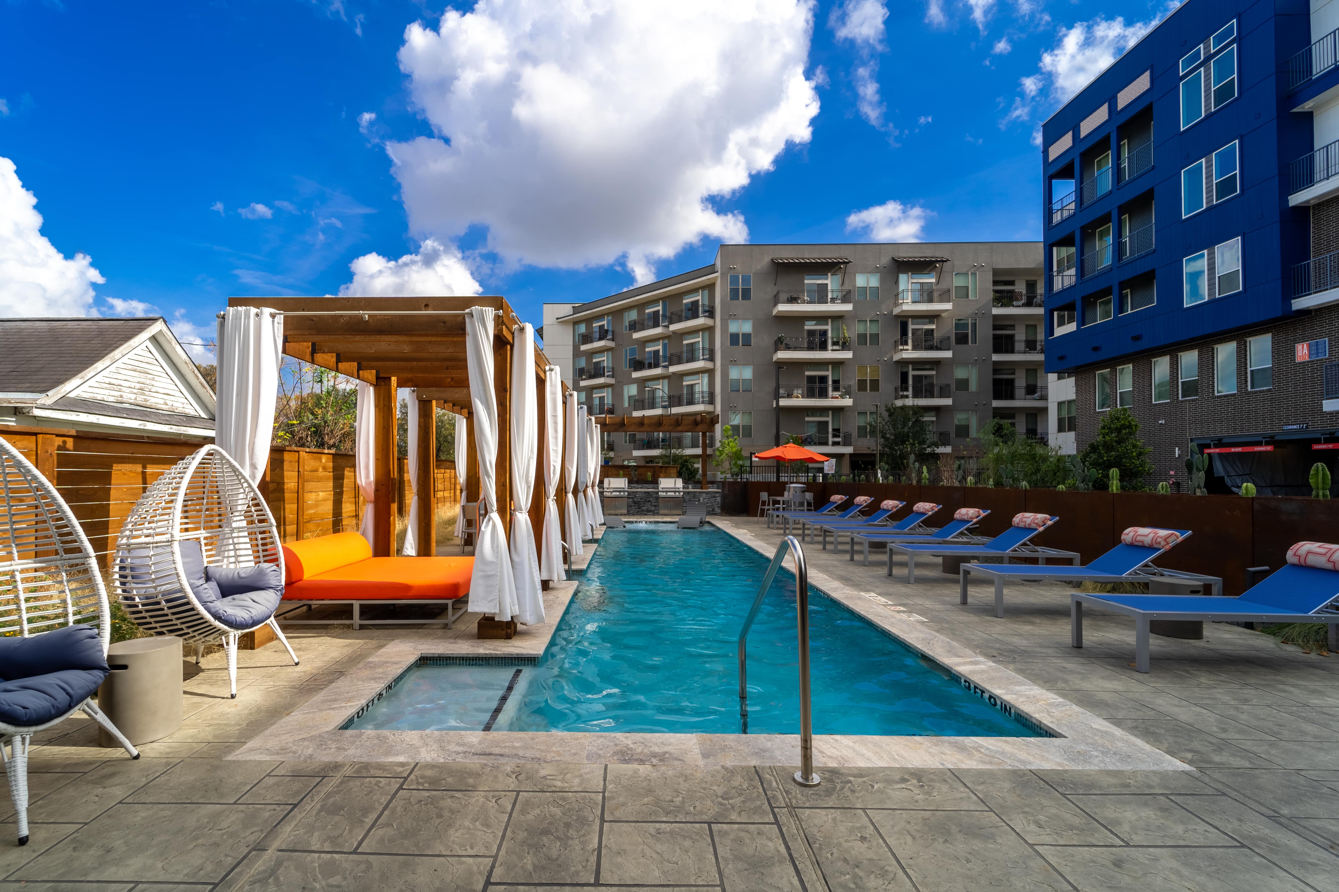 Co-Op Summer Street - Hotel, Resort, Pool