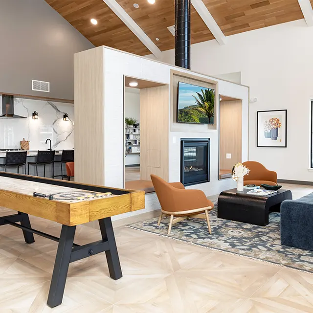 Clubhouse Lounge - The Miles at South Cooper Mountain