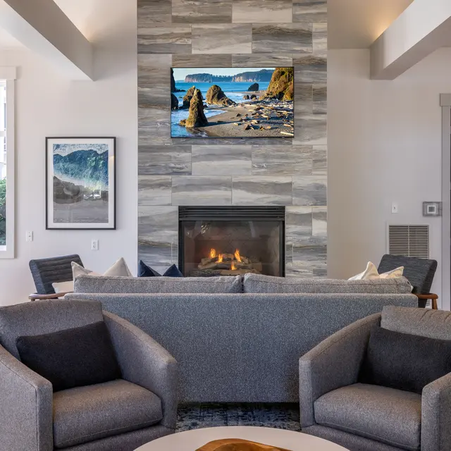 Bella Terra - Indoors, Interior Design, Fireplace