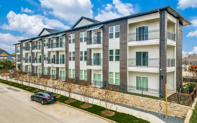 Ferguson Flats - City, Urban, Building