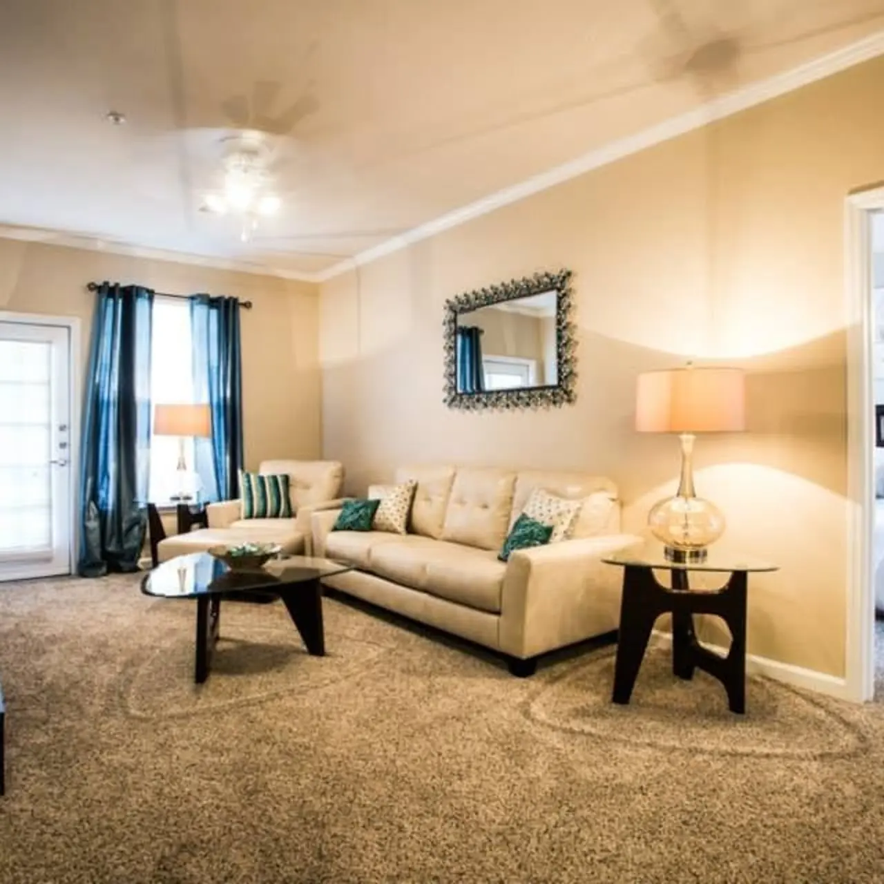 Waterford Landings Waterford Landings - Home Decor, Lamp, Corner