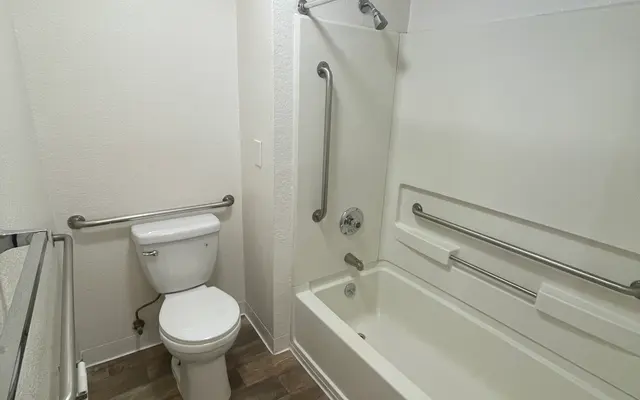 Terraces at Capitol Park - Indoors, Bathing, Bathroom