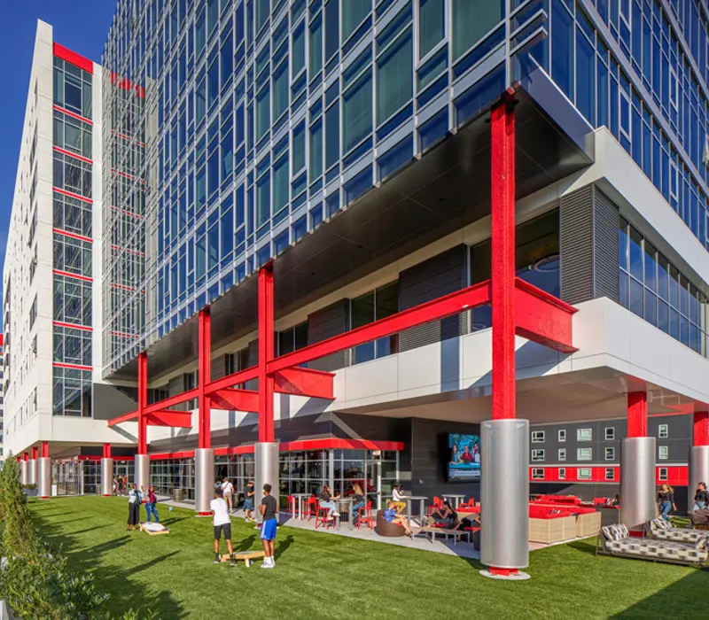 Outdoor Terrace Vantage - Outdoor Terrace